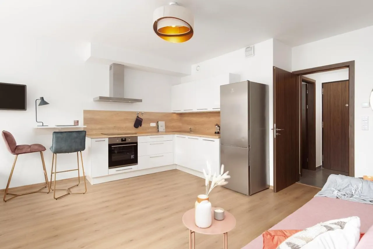 Prague Days - Stylish Studio W Balcony - Trendy Neighborhood